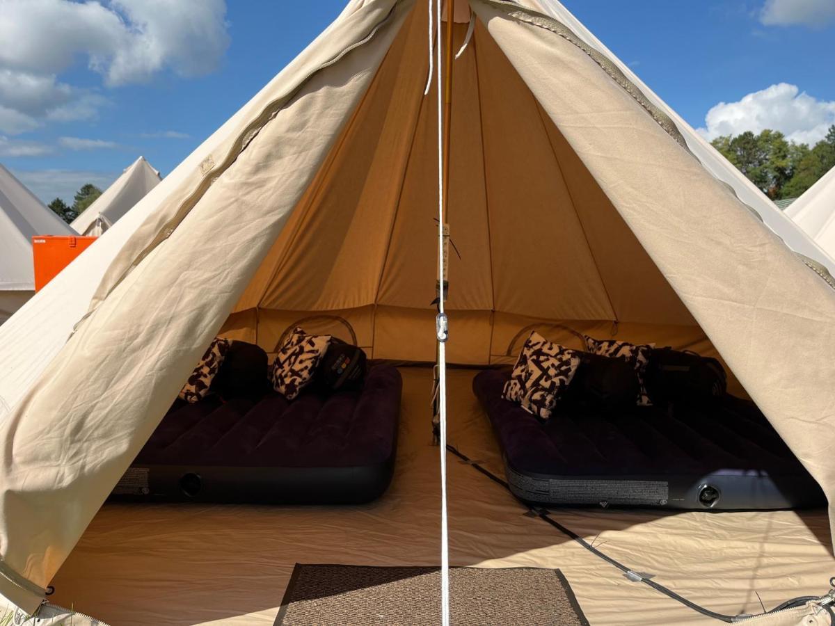 ホテル Festanation Oktoberfest Camp #2 ミュンヘン エクステリア 写真