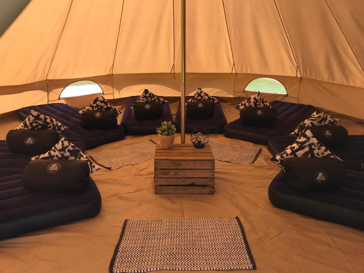 ホテル Festanation Oktoberfest Camp #2 ミュンヘン エクステリア 写真